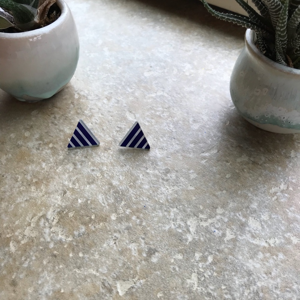 Tiny triangle earrings Anthropologie